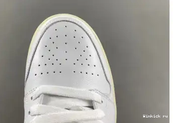 1 AIR Low JORDAN 0630